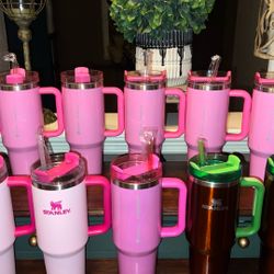 Stanley 40oz Quencher H2.0 Tumbler 