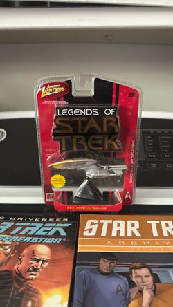 Star Trek U.S.S. Enterprise Collectible and 2 graphic Novels