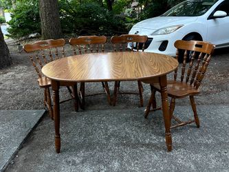 Kitchen table