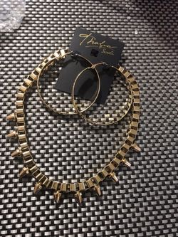 Collar