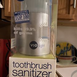 VIOlight Toothbrush Sanitizer