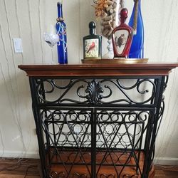 Ironwork  W in e Rack.