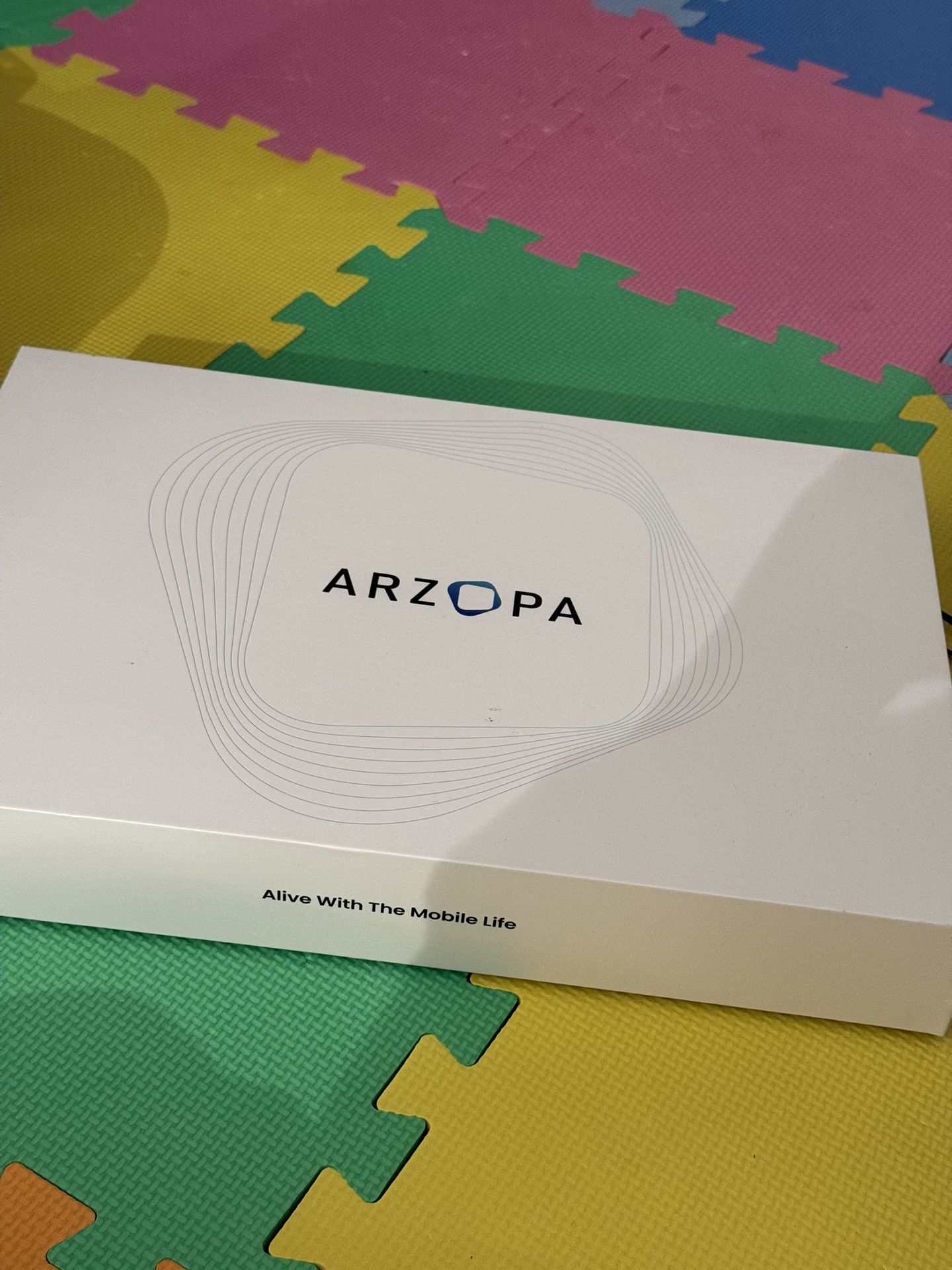 ARZOPA Monitor 15.6'' FHD, IPS Display, Ultra-Slim, USB-C, HDMI