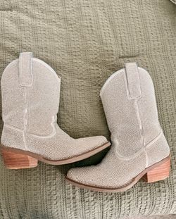 Girls cowgirl boots