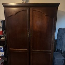 Free Hutch - Hideaway Desk