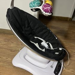 4moms mamaRoo Swing