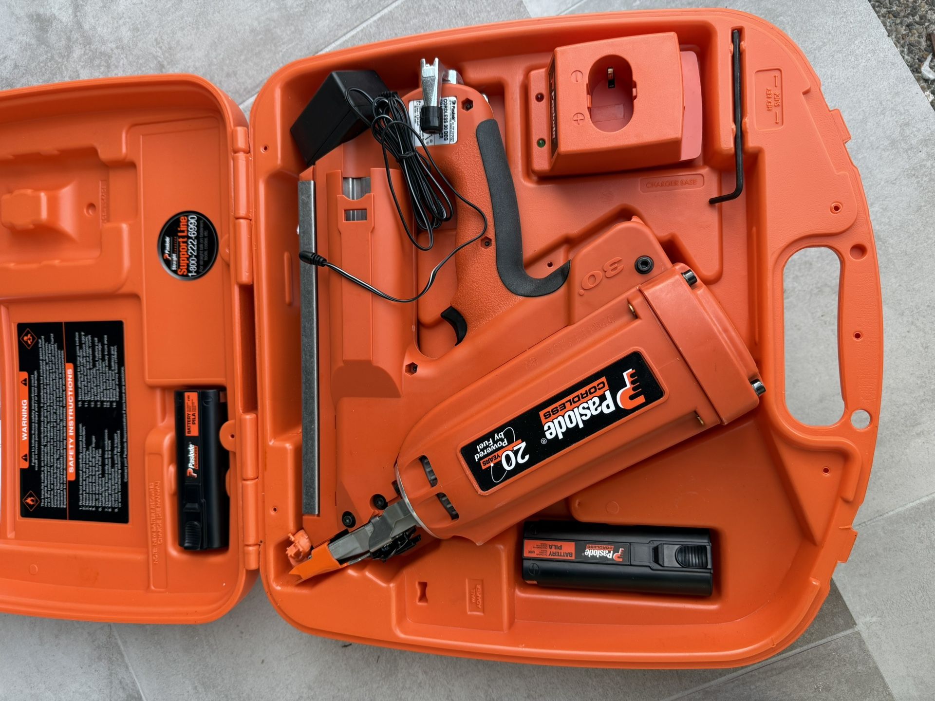 Paslode Cordless Framing Nailer 30 Degree