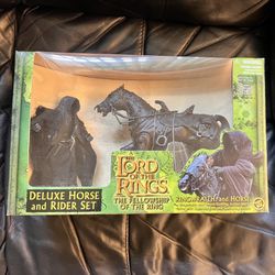 The Lord Of The Rings - Ringwraith And Horse Set