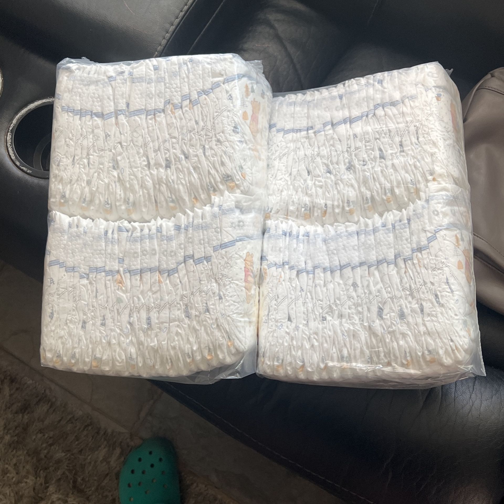 Pampers