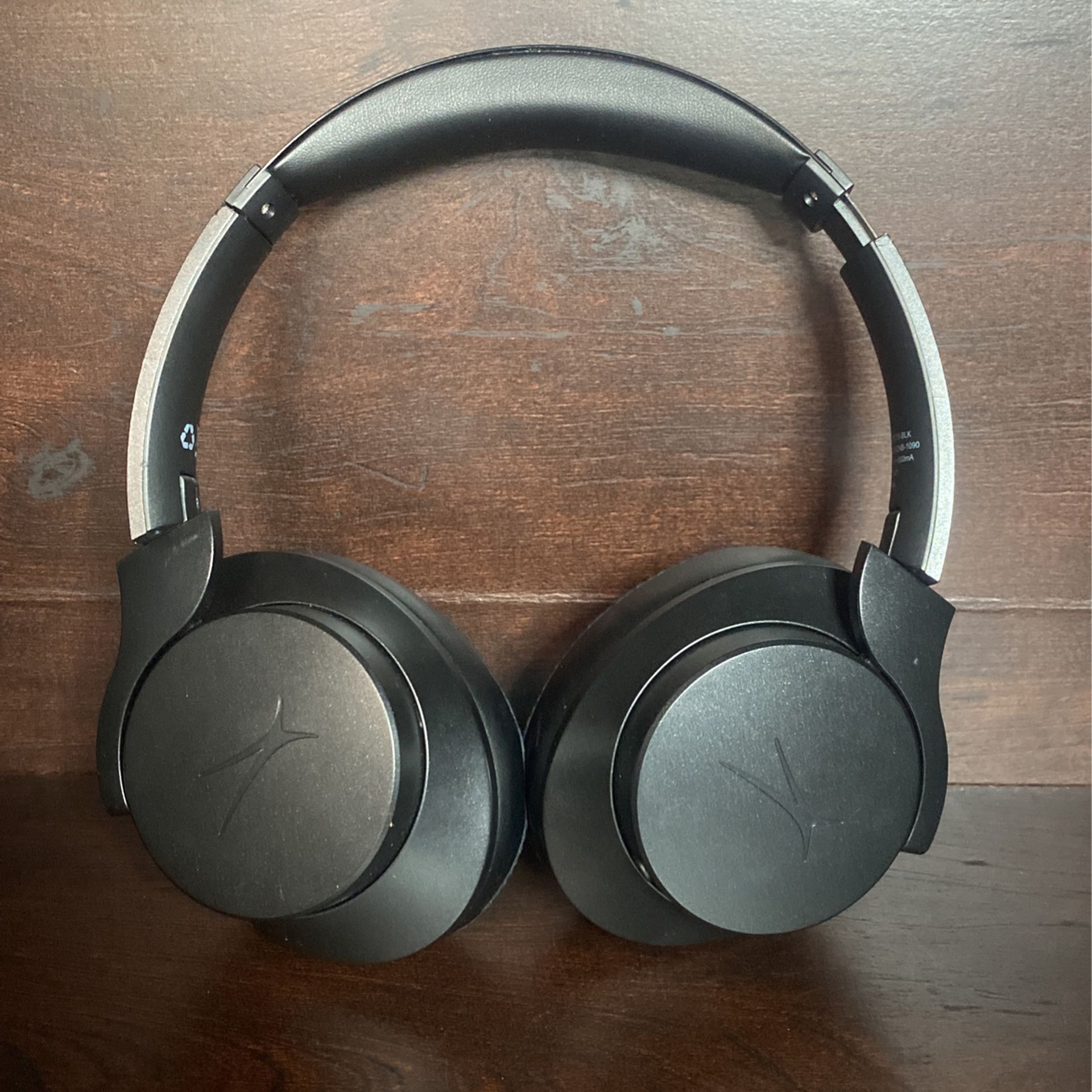 Altec Noise Canceling Headphones 