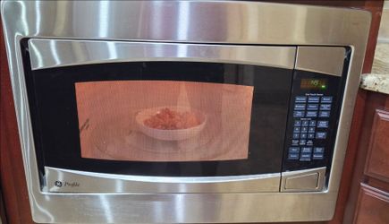 Microwave Oven