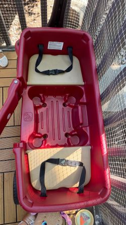 Step2 All Around Wagon (Red)