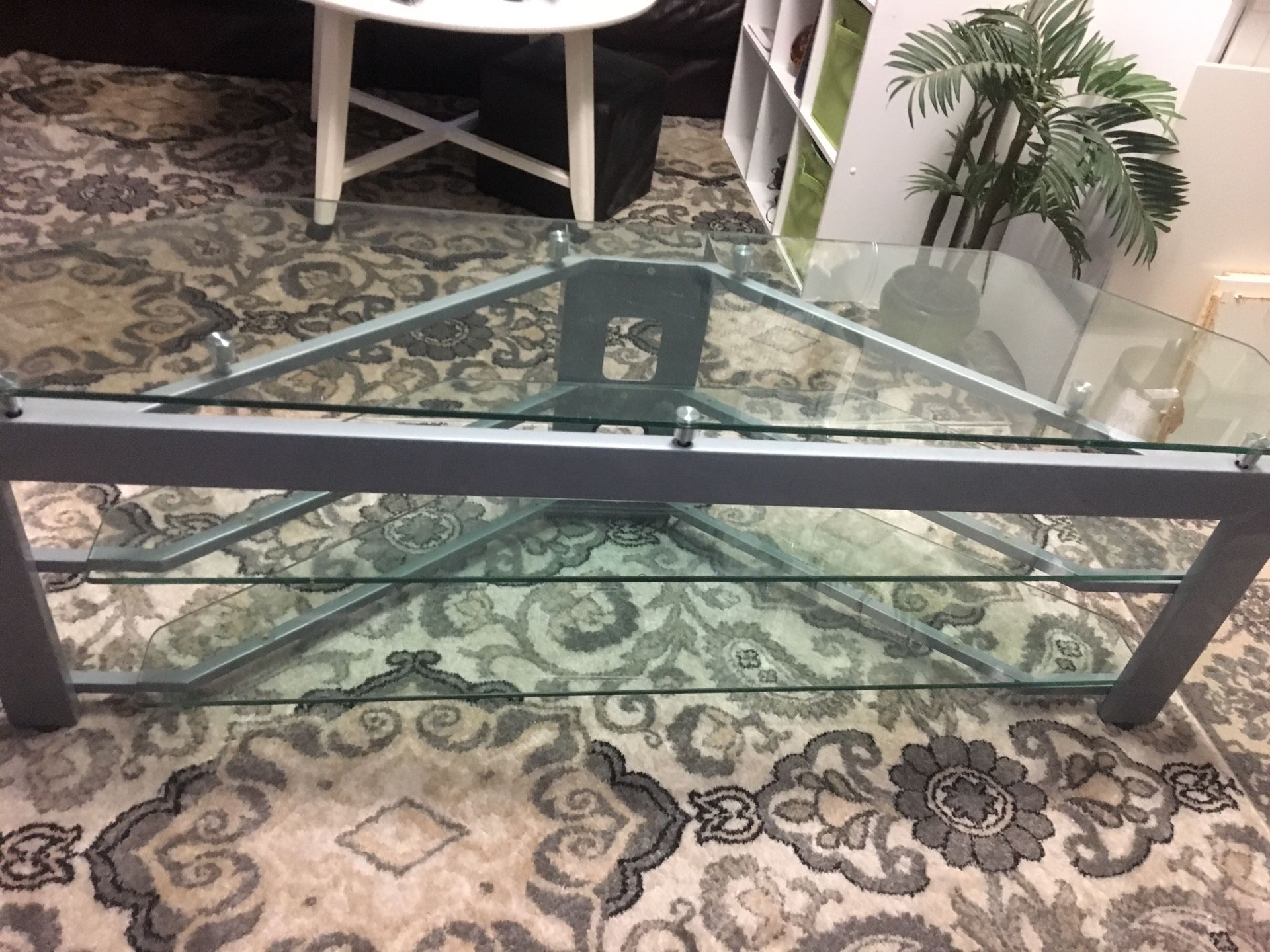 Tv aluminum class stand