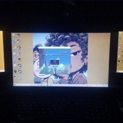 Dual Monitors 