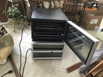 Wine cooler and wine rack