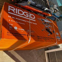 RIDGID

10 in. Table Saw with Stand

