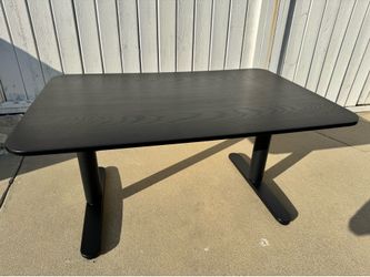 Desk - adjustable