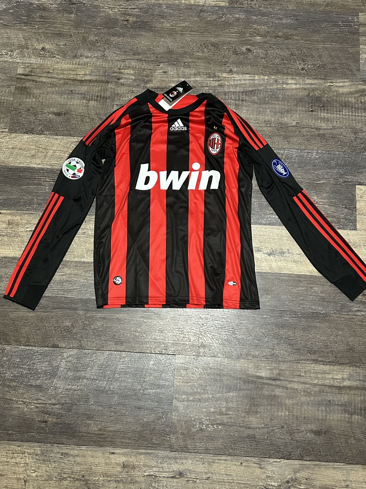 AC Milan jersey ( Size Adult M)