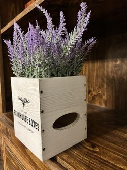 Tissue Holder Decor