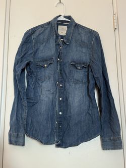Women’s H&M Casual Blue Denim Button Down Shirt