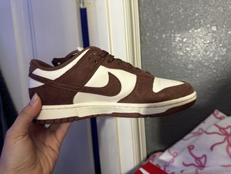 Brown Nike Dunks Size 7Y (Big kids):  9 women  :7 men