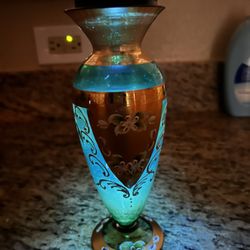 Seyei Victorian Emerald Vase *GLOWS*