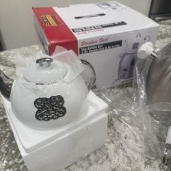 Kettle For Tea Berand New With Box 