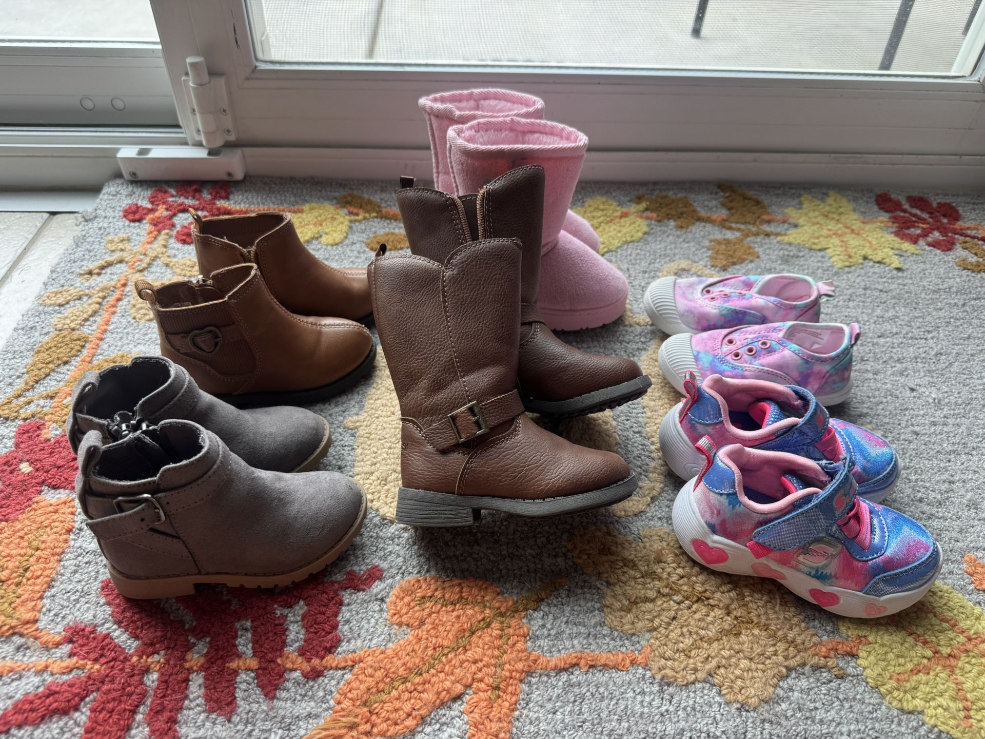 Lot Of Baby Girl Shoes And Boots $60 For All Size 5 "like New" Baby Girl Tennis Shoes And Boots 