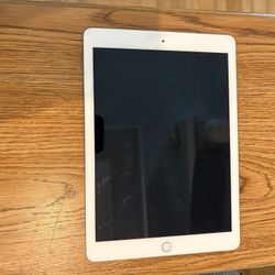 Apple iPad 6th Generation WiFi 32 Gb A1893