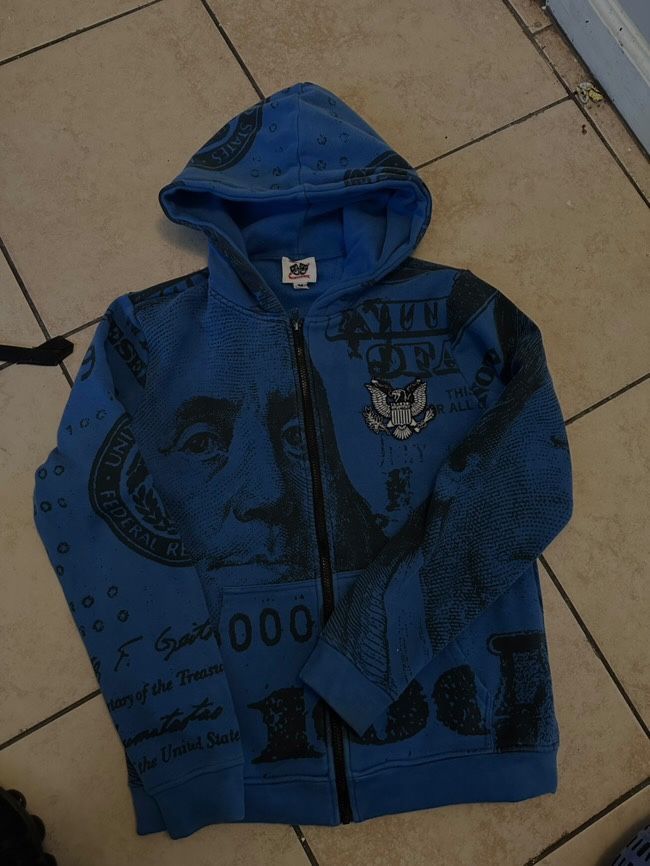 asaali hoodie