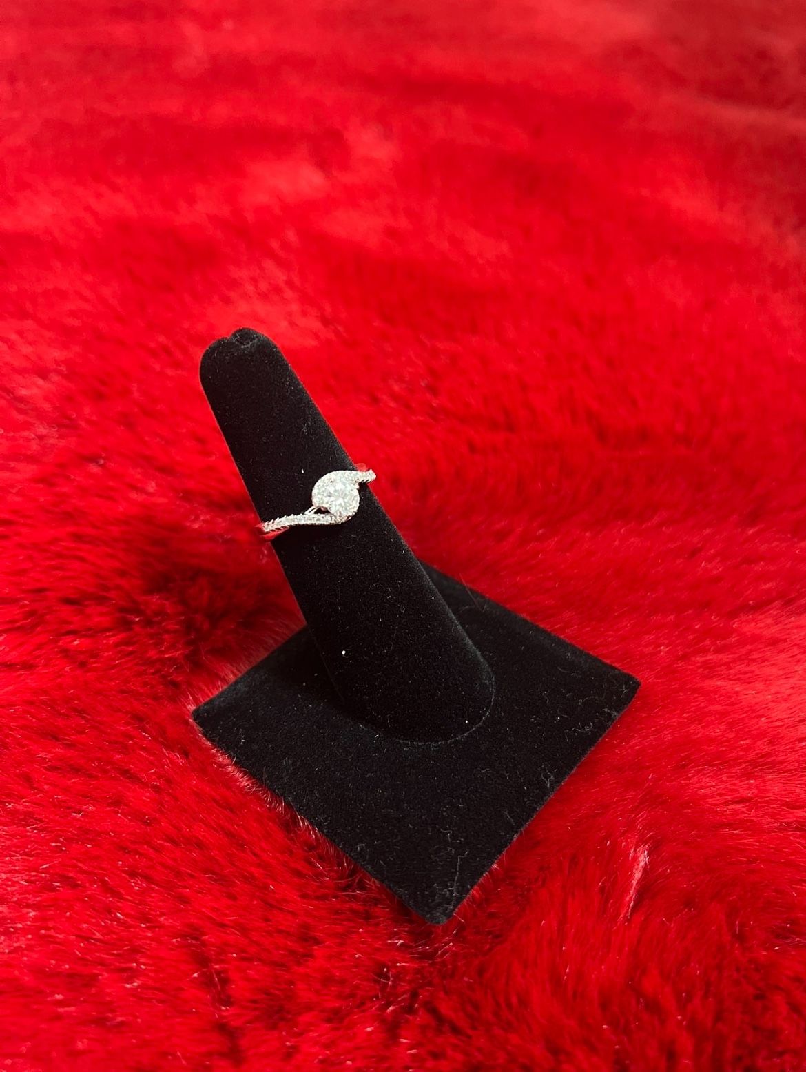 2CT Diamond Ring