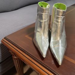 Steve Madden Boots