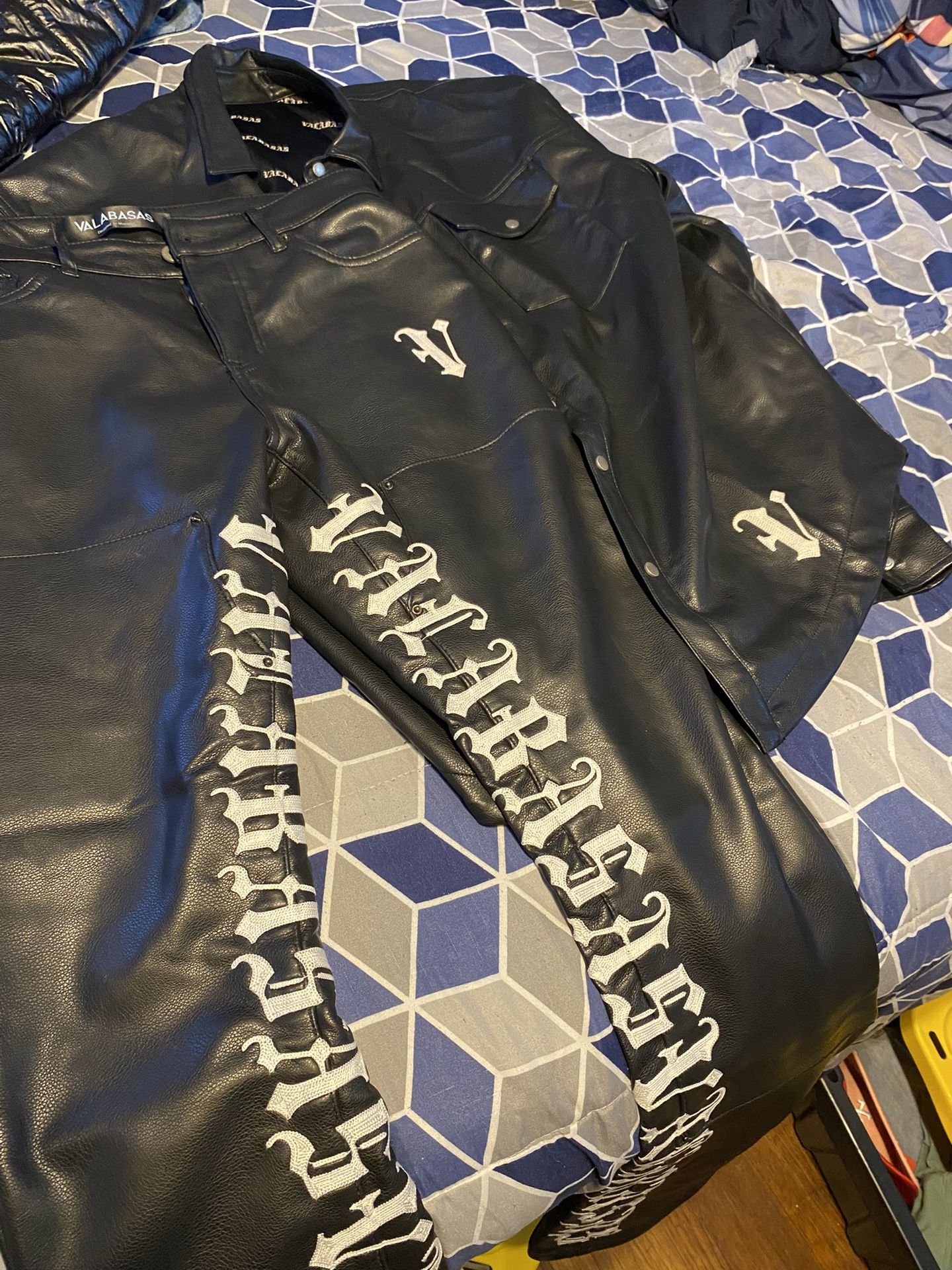 VINTAGE Valabassas leather Set