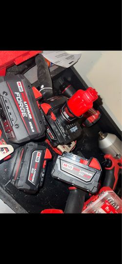 Milwaukee tools