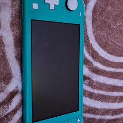 Nintendo Switch Lite ACNH Included