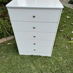 All New Five Drawer Dresser Chest