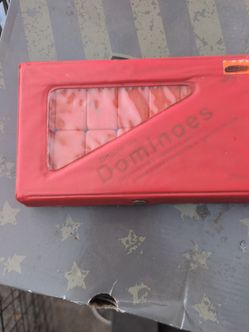 Dominoes red set used