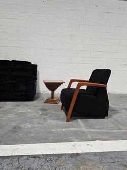 Recliner Sofa & Loveseat.. MUST GO TODAY