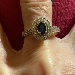 14k White Gold Ceylon sapphire ring with diamonds