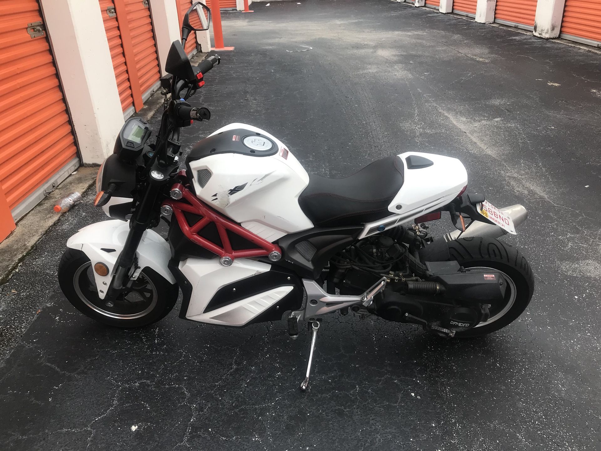 Venom x21 50cc