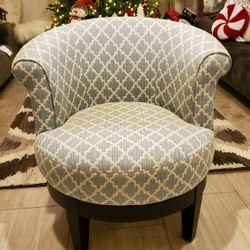 Swivel Accent Armchair, Living Spaces