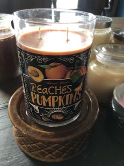 Peaches Pumpkin candle Former Gold Canyon scent 22 oz