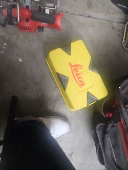 Leica