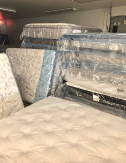 ✨Mattresses at Rock-Bottom Prices!✨