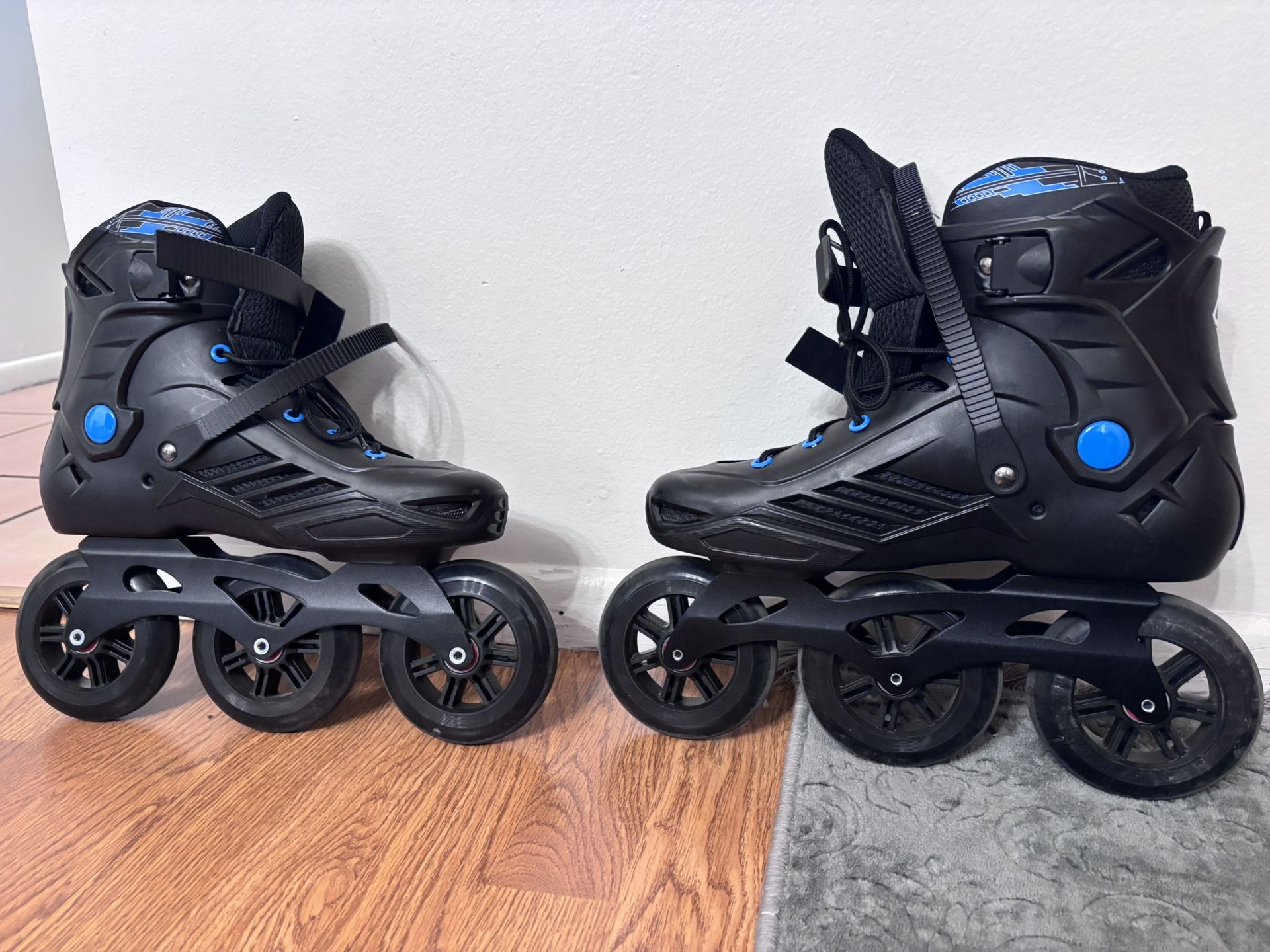 Three wheeler roller skates