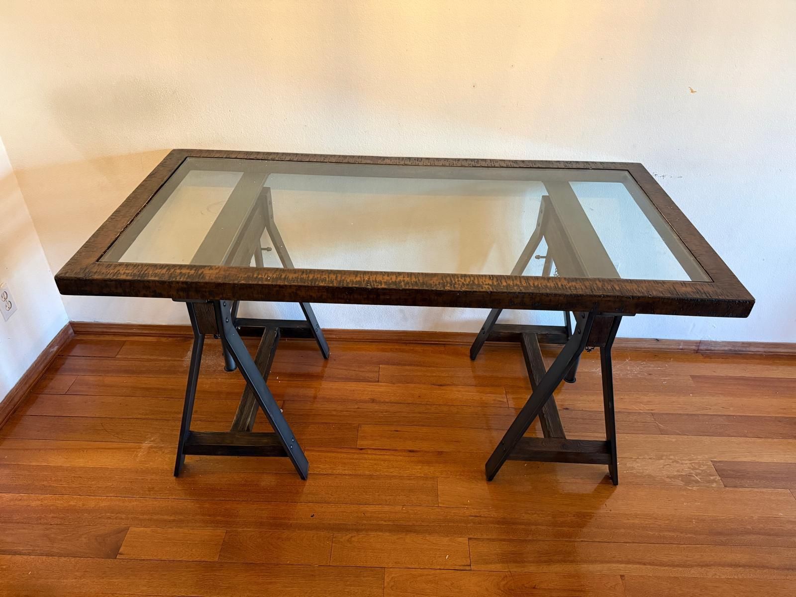 Dining Table / Desk
