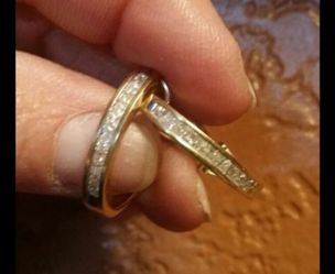 14K GOLD DIAMOND HOOP EARRINGS PERFECT FOR VALENTINE'S DAY