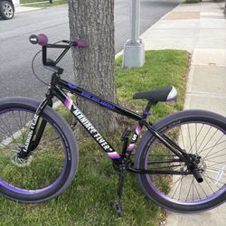 27.5” SE Maniac Flyer – Black/Purple