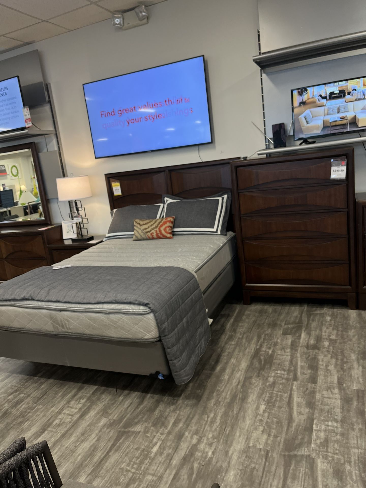 Bedroom Set