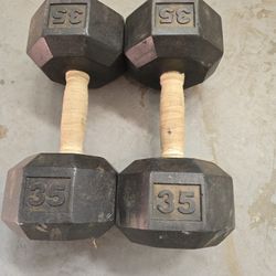 Dumbells 